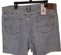 DENIZEN® from Levi&#39;s® Women&#39;s High-Rise 5&quot; Jean Shorts - Ocean Park 18 - £7.00 GBP