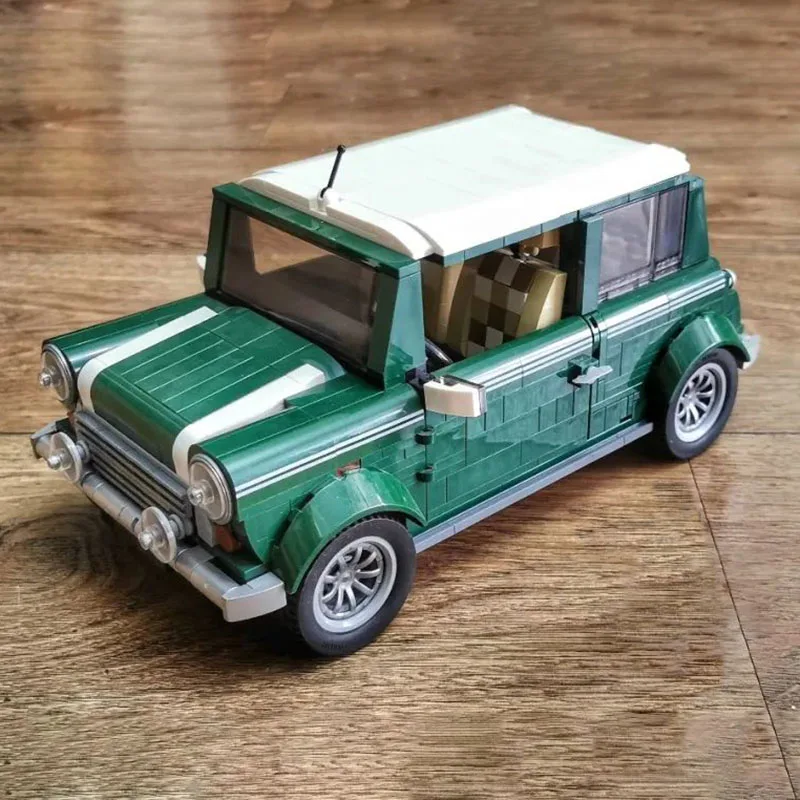 Green MINI Tourist Picnic Vehicle Model DIY Puzzle Toys Building Blocks Creative - £45.45 GBP