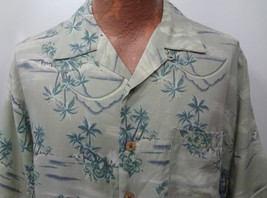 Tommy Bahama M-L Light Green Palm Trees Hawaiian Short Sleeve Rayon Shirt - £22.32 GBP