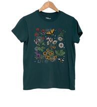 Green Floral T Shirt Gorp Core Butterfly Cotton Size Small Spring Garden... - $9.90