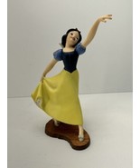 Walt Disney Classic Collection Snow White Princess &quot;The Fairest One of All&quot; - £47.25 GBP