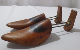 Vtg Pair  Mens Womens pointy toe Wooden Shoe Last Forms Hinged Design Adjustable - £27.65 GBP