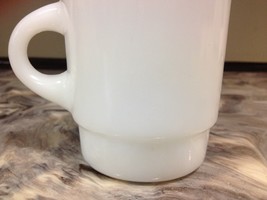 Vintage Anchor Hocking Fire King Milk Glass Coffee Cup - £1.61 GBP