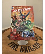 Justice League (New 52) Hardcover DC Comics 2012  Geoff Johns Jim Lee - $278.39 MXN