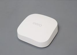eero Pro 6E Tri-Band AXE5400 Wi-Fi 6E Mesh Router - White image 2
