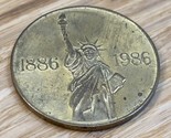 Vintage Statute of Liberty 1886-1986 Souvenir Travel Challenge Coin KG JD - £15.81 GBP