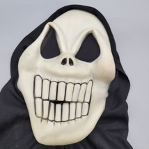 Rare Easter Unlimited Scream Ghost Face Skull Smiling Teeth Mask Glows In Dark - £32.03 GBP