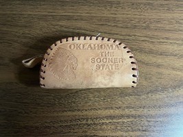 OKLAHOMA LEATHER SOUVENIR COIN PURSE - e633 - $218.63 MXN