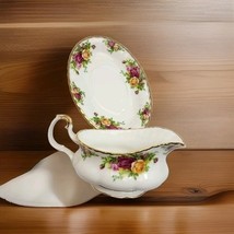 Royal Albert OLD COUNTRY ROSES Gravy Boat with Detached Underplate Oval ... - $1,599.75 MXN