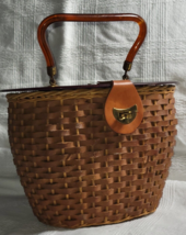 Vintage MCM Basket Weave Purse LUCITE Lid &amp; Handle &quot;Fishing Kreel&quot; New England - £72.41 GBP