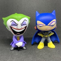 Funko Mystery Minis DC Universe Batgirl Hands On Hips &amp; Joker Collectible NV004 - £7.76 GBP