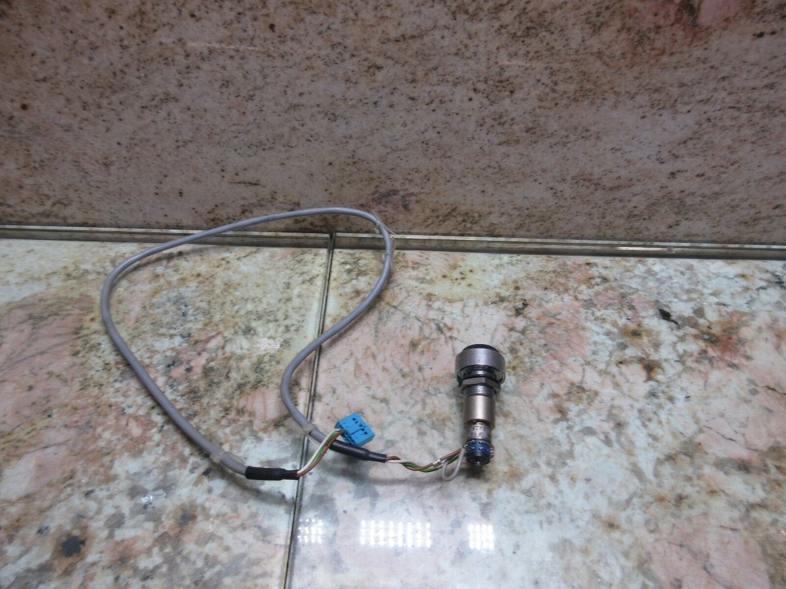 SEA ELMA SAFETY KEY BUTTON SWITCH 08.96 BV14190   AGIE AGIECUT 150 HSS EDM - $56.65