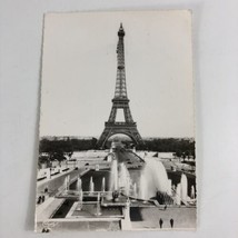 1963 Photo postcard of Eiffel Tower Paris France Water Fountain and people - £5.35 GBP
