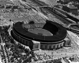 Cleveland Indians Municipal Stadium 8X10 Team Photo Baseball Mlb Picture - £3.69 GBP