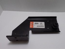 International 1669261C2 OEM Bracket Assy - £52.80 GBP