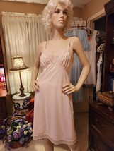 Vtg Hollywood Vassarette Sweet Silky Pink Sz 34 Nylon Chiffon Lace Full ... - £16.83 GBP