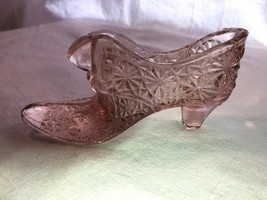 Pink Glass Shoe Mint - $15.99