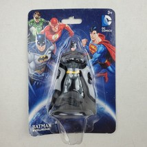 DC Comics Monogram Batman Mini Action Figurine 2 1/2&quot; New Sealed - £3.81 GBP