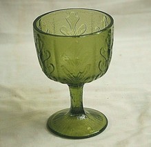 Vintage Avocado Green Glass Oak Leaf Designs Footed Bowl Compote Dish FTD 1975 c - £19.97 GBP