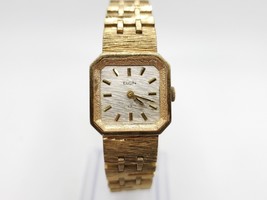 Vintage Elgin Mechanical Watch Women Running Gold Tone Silver Dial 17 Je... - $55.00