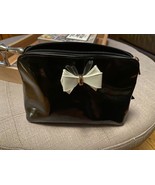 Forever 21 purse black patent casual With White Ribbon - $9.77 CAD