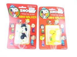 Vintage Peanuts Snoopy Wind Up Action Mini Walker Lot Of 2 - £38.70 GBP