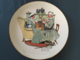 10.5" Gorham Fine China Norman Rockwell Collector Plate-Gaily Sharing Vintage Ti - $14.00