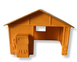 Vintage 1972 Mattel Preschool Motor Putt-Putt Railroad Building Service Station - £6.55 GBP