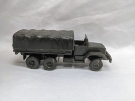 Miniature Military Cargo Jeep Vehicle With 2 Infantry Soldiers  - $31.67