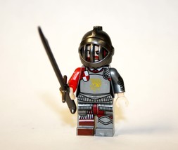 Red Knight Falcon Castle soldier Minifigure - $6.30