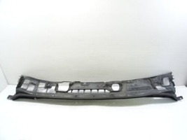 07 Toyota FJ Cruiser trim, cowl grille, windshield upper cover, 55708-35090 - $186.99