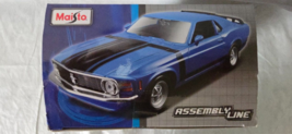 Blue 1970 Ford Mustang Boss 302 Model Kit Diecast Metal Car Maisto Assembly Line - $79.20