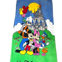 Walt Disney World Beach Towel Magic Kingdom Disney Exclusive Mickey Minnie Goofy - £39.44 GBP