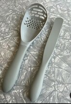 Mad Hungry Super Spoon and Skinny Spurtle 2-piece Set, New- Open Box, 9&quot;  - $17.70