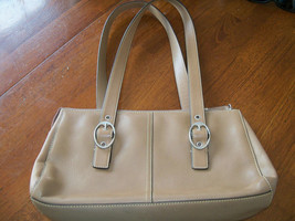 AUTHENTIC Fossil Brown Color Handbag Purse Soft Leather #75082 EUC - £23.78 GBP