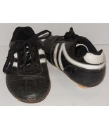 Starter Sidewinder Boys Size 4 Youth Soccer Cleats black white - $20.63 CAD