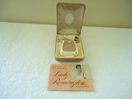 Vintage Lady Remington Electric Shaver In Case With Booklet &quot; Great Colllectible - £18.67 GBP