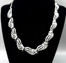 Vtg Star Brushed Silver Tone Leaf Links Panel Necklace Choker 18.5&quot; Adju... - $340.45 MXN