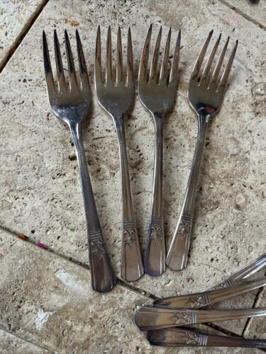 4 International Silver Court SOVEREIGN  Silverplate Salad Forks 1939 2 S... - $12.62