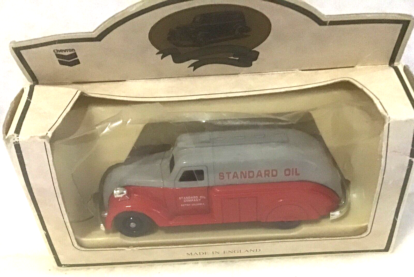 Primary image for Chevron Standard Oil Streamline Tank Truck Days Gone, DieCast  Made In England