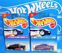 Hot Wheels 1995 Lot of 2 Steel Passion &amp; Pearl Passion w/ WWBWs - £8.76 GBP