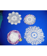 VINTAGE HANDMADE CROCHETED DOILIES - £12.74 GBP