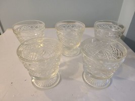 Big Top Peanut Butter Give-Away Glass Gothic Hazel Atlas 5 Vintage  Footed Bowls - £17.40 GBP
