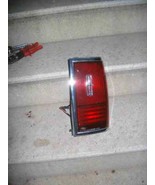 1993 1994 LINCOLN TOWNCAR  LEFT TAILLIGHT SIGNAL OEM - $3,198.66 MXN