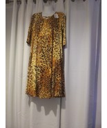 Boutique Story Teller Womans Dress Animal Print Medium - $274.71 MXN