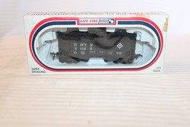 HO Scale Life-Like, 2 Bay Covered Hopper, Erie RR, Black, #21100 BNOS - £19.98 GBP