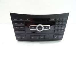 12 Mercedes W212 E550 head unit, radio navigation, 2129004914 - £175.53 GBP