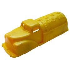 Vintage 3 /18&quot; RENWAL USA Yellow Gasoline Fuel Delivery Truck   - £4.84 GBP