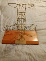 TOTEM POLE TROPHY A.S.M.S HONOURY LIFE MEMBER - $25.58 CAD