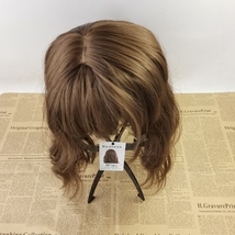 Realuxe Wigs,High - Quality Fiber Material and Flattering Wavy Style image 2